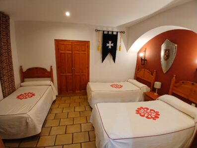 habitación triple para 3 personas calzada de calatrava